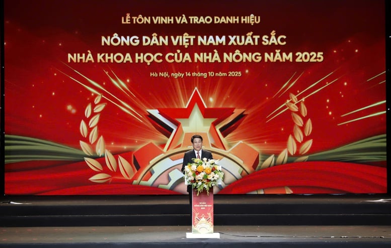 تكريم المزارعين المتميزين وعلماء المزارعين 2025 - صورة 2. Tôn vinh nông dân xuất sắc và các nhà khoa học của nhà nông 2025- Ảnh 2.