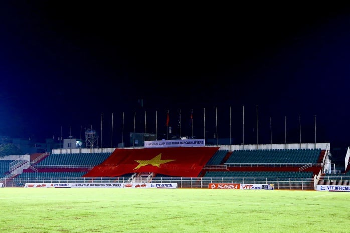 HLV Nepal bất ngờ vắng mặt ở trận thua 0-1 Việt Nam - Ảnh 10.