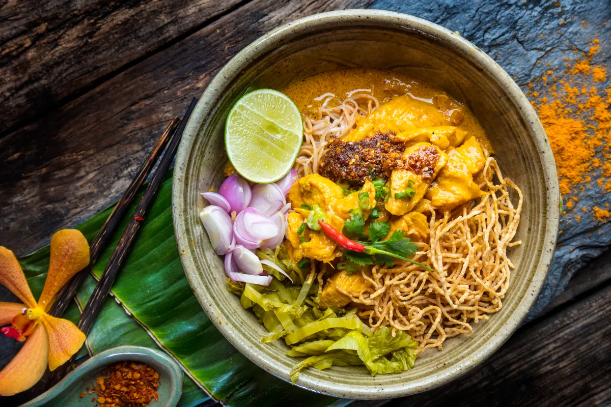 Phuket - Hương vị của biển và nét đặc sắc ở miền Nam Thái Lan - Ảnh 3.