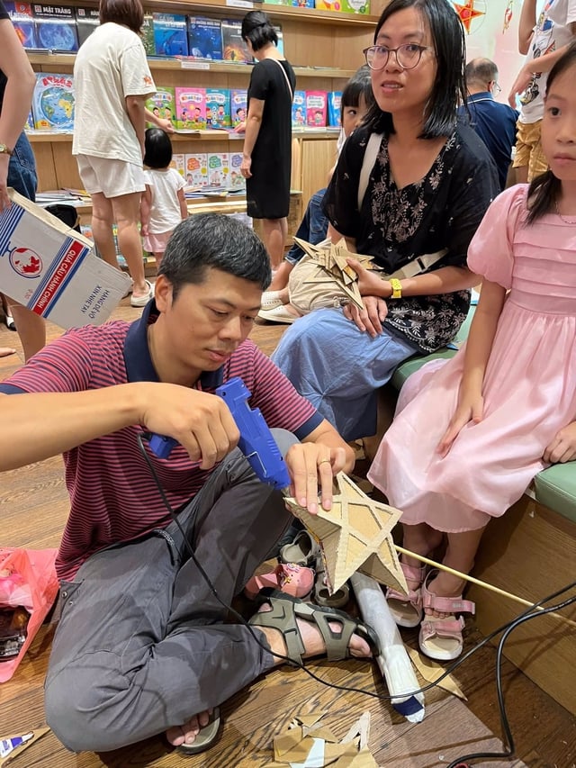 Hóa thân cho rác - Ảnh 2.