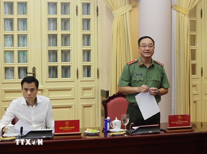 ttxvn-president-luong-cuong-chairman-buoi-lam-cau-vien-cong-preparatory-work-for-the-opening-of-the-convention-hanoi-8339712-4.jpg
