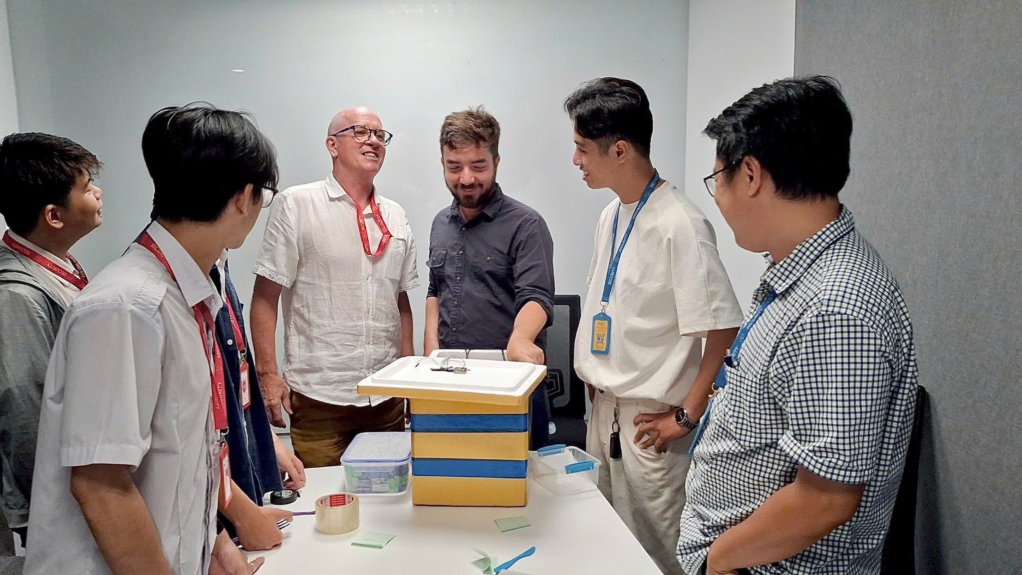 Chân dung nam sinh điển trai giới thiệu robot với Tổng Bí thư Tô Lâm - Ảnh 3.