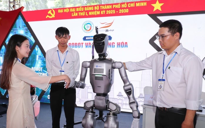Transformando a Cidade de Ho Chi Minh em uma cidade de alta tecnologia - Foto 1. Đưa TP HCM thành đô thị công nghệ cao - Ảnh 1.