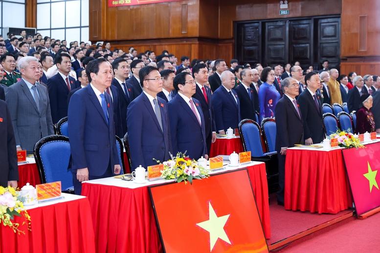 Thủ tướng: Xây dựng Thanh Hóa thành “tỉnh kiểu mẫu”, một cực tăng trưởng mới của đất nước- Ảnh 1. Thủ tướng: Xây dựng Thanh Hóa thành “tỉnh kiểu mẫu”, một cực tăng trưởng mới của đất nước- Ảnh 1.