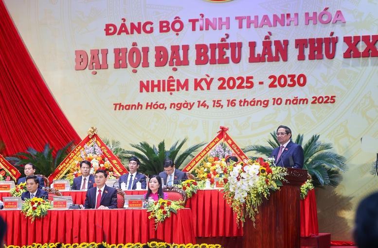 Thủ tướng: Xây dựng Thanh Hóa thành “tỉnh kiểu mẫu”, một cực tăng trưởng mới của đất nước- Ảnh 6. Thủ tướng: Xây dựng Thanh Hóa thành “tỉnh kiểu mẫu”, một cực tăng trưởng mới của đất nước- Ảnh 6.