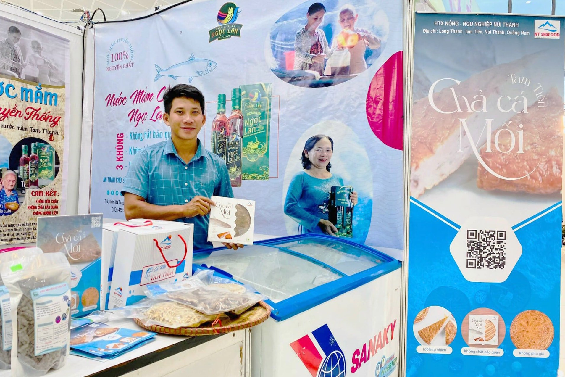 สหกรณ์การเกษตรและพัฒนาชนบทถั่นหนุย ส่งเสริมผลิตภัณฑ์เพื่อเข้าร่วมโครงการส่งเสริมการค้า