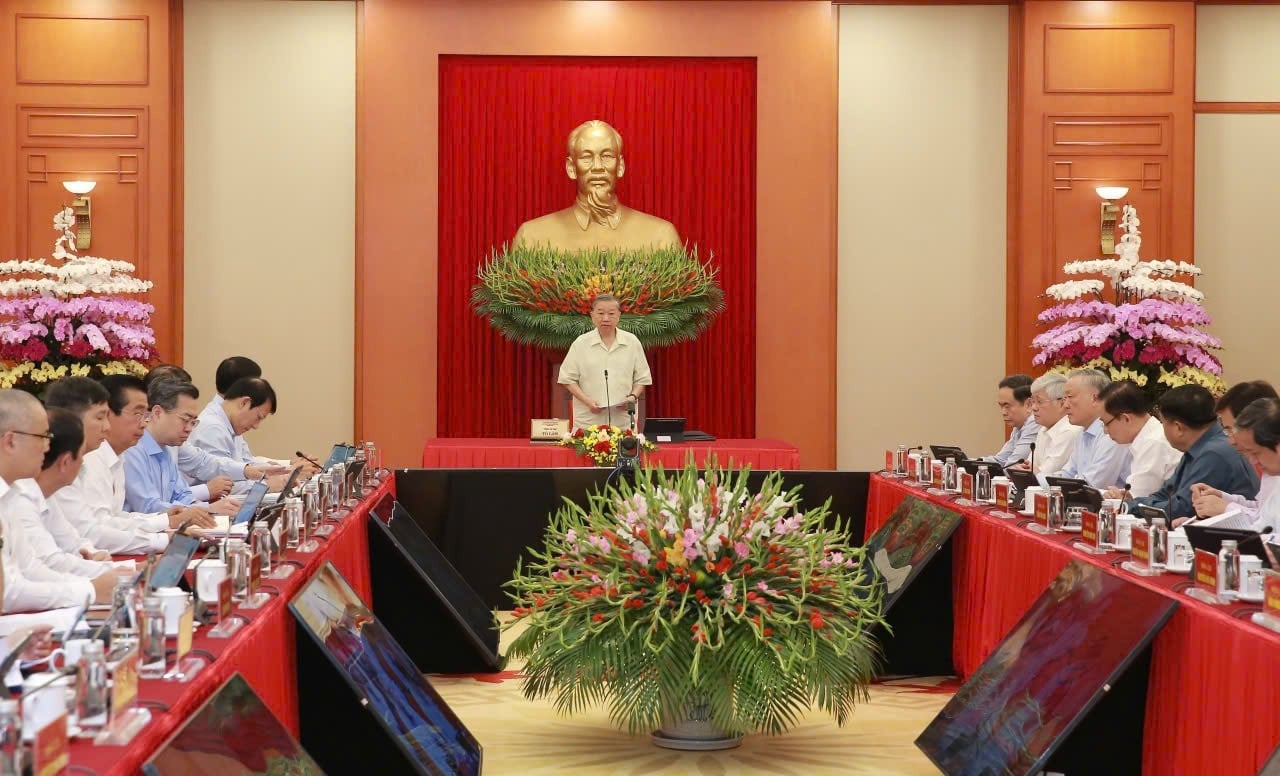 Tổng Bí thư: Khoa học, công nghệ, chuyển đổi số không phải thứ để trang điểm - Ảnh 1.