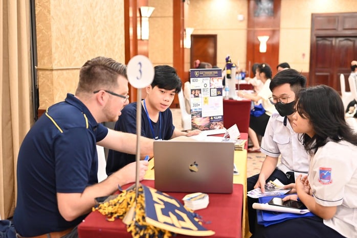 Châu Á vươn lên thành lựa chọn du học hàng đầu - Ảnh 1.