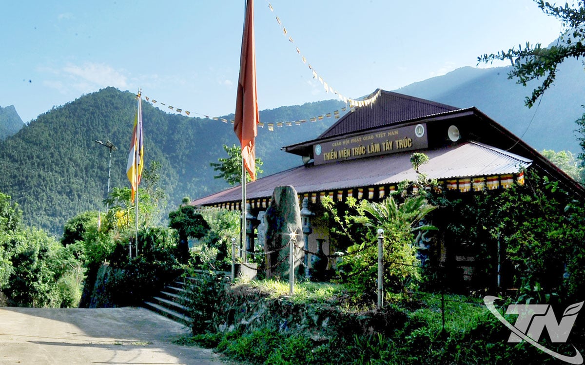 Truc Lam Tay Truc Zen Monastery.