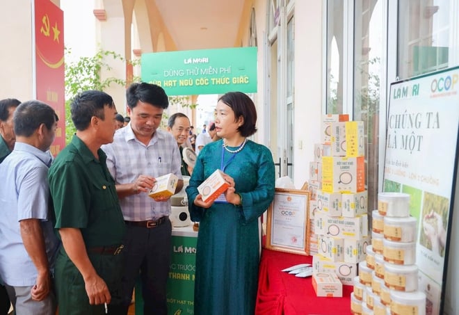 Kieu Phu fördert die Verknüpfung des Konsums sicherer landwirtschaftlicher Produkte mit dem Ziel einer nachhaltigen Entwicklung – Foto 4. Kiều Phú đẩy mạnh liên kết tiêu thụ nông sản an toàn, hướng đến phát triển bền vững- Ảnh 4.