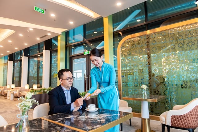 Nhà ga T3 Tân Sơn Nhất có dịch vụ check-in chưa từng có tại Việt Nam - Ảnh 3.