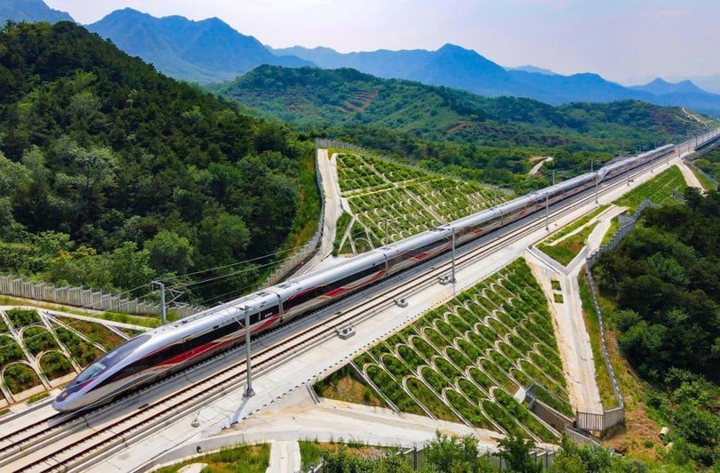 Bộ Xây dựng đổi tên đường sắt tốc độ cao Bắc - Nam, Bộ thành “đường sắt tốc độ cao trên trục Bắc - Nam”. Ảnh minh họa: People’s Daily Online.