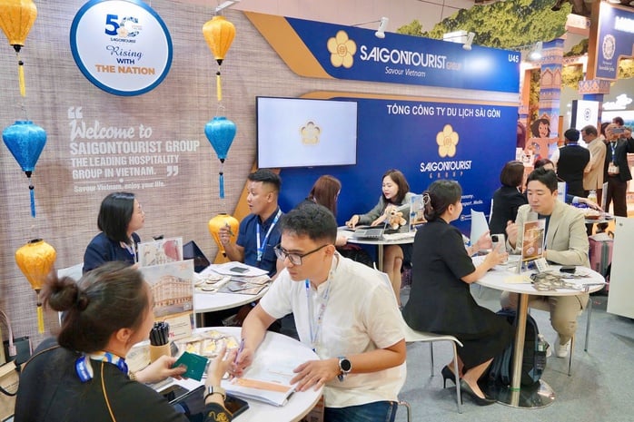Saigontourist Group raises its influence at ITB Asia 2025, promoting the attraction of key international visitors - Photo 2. Saigontourist Group nâng tầm ảnh hưởng tại ITB Asia 2025, đẩy mạnh thu hút khách quốc tế trọng điểm - Ảnh 2.