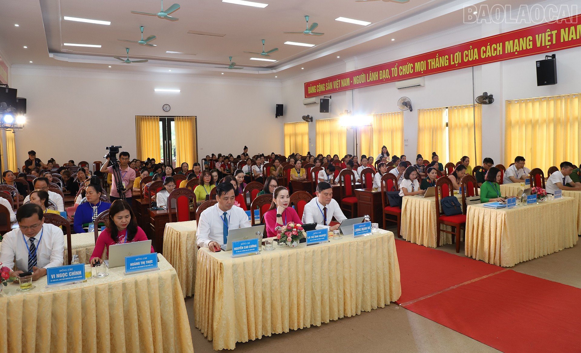 Quang cảnh đại hội.