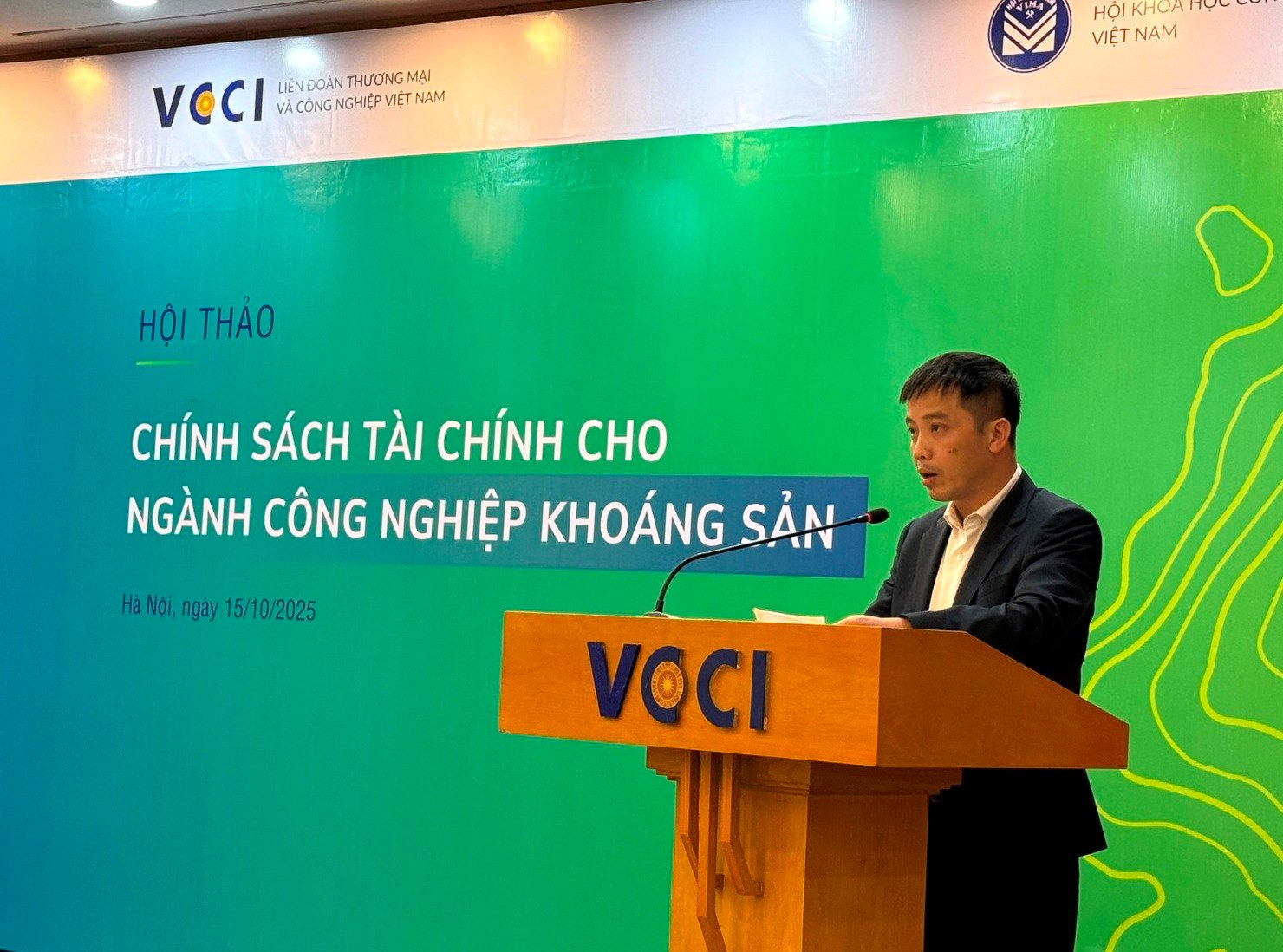 آقای داو آنه توان VCCI.jpg