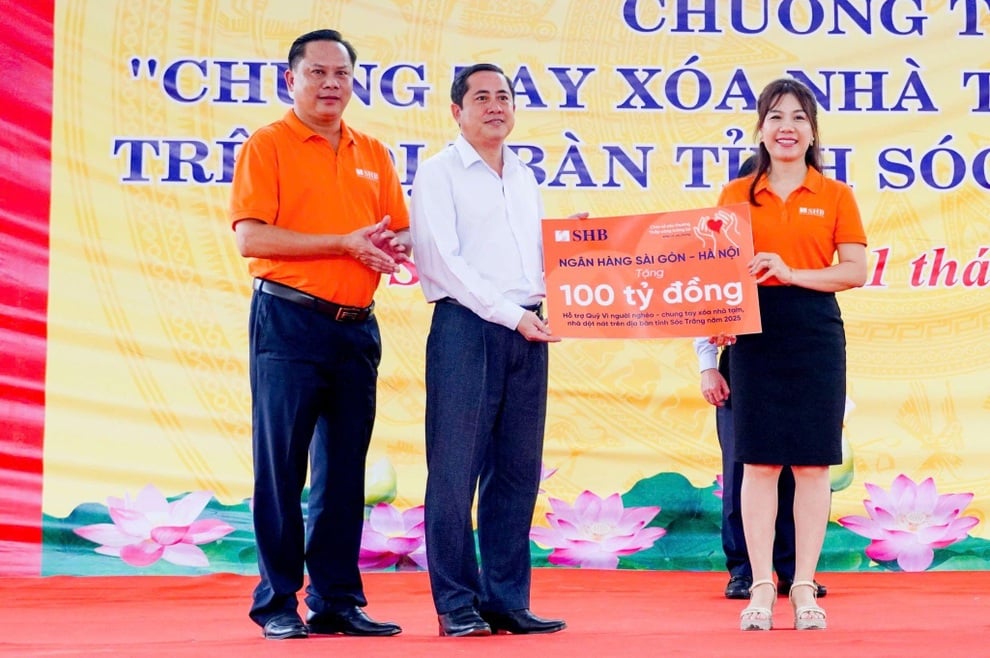 SHB và TT Group đấu giá bức tranh 1 tỷ đồng để ủng hộ đồng bào vùng lũ - 5