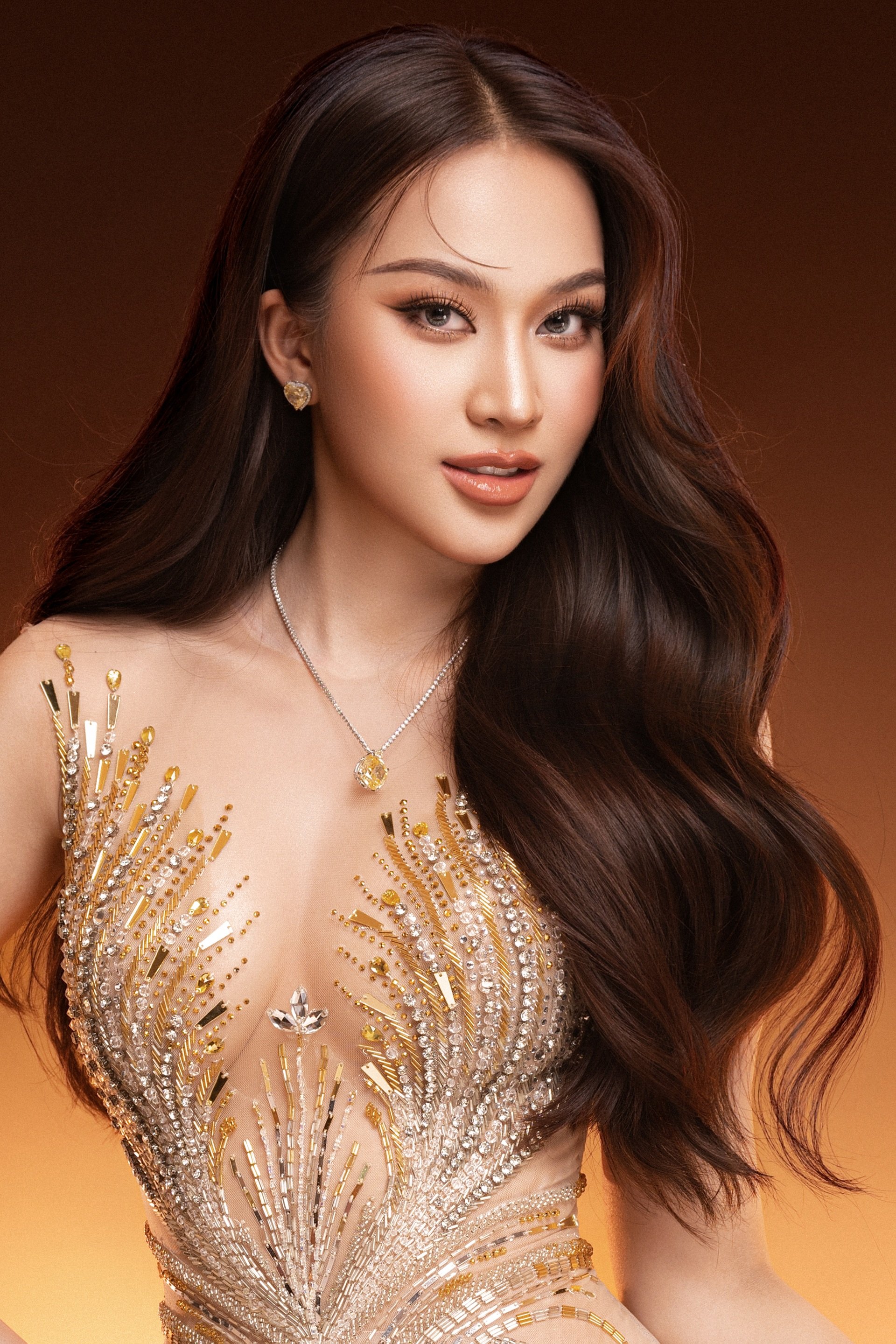 Hoa hậu Võ Cao Kỳ Duyên biết lắng nghe, trưởng thành sau 1 năm đăng quang - 4
