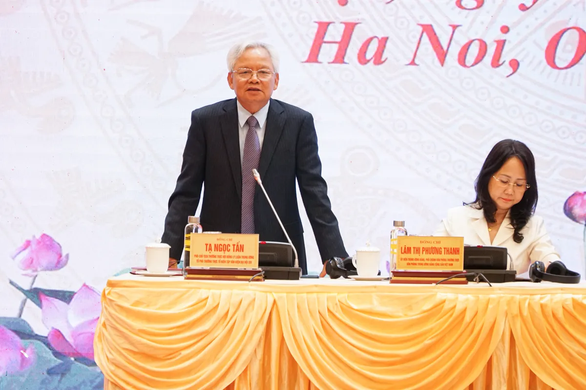 Lấy ý kiến nhân dân về dự thảo văn kiện Đại hội XIV của Đảng - Ảnh 2.