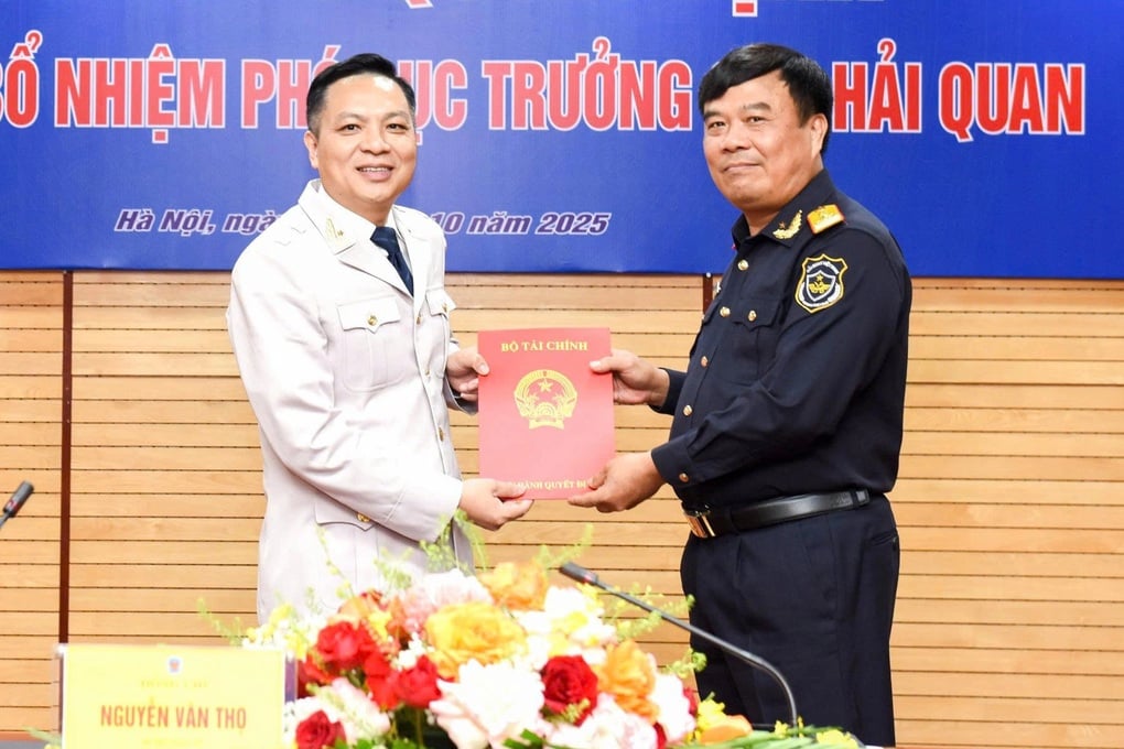 Cục Hải quan có thêm phó cục trưởng - 1