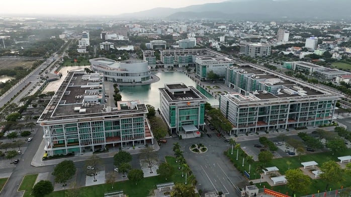 Đề xuất bố trí Trung tâm Hành chính tỉnh Bà Rịa - Vũng Tàu cho Đại học Y Dược TP HCM - Ảnh 1.