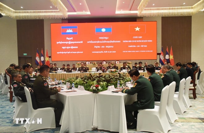 ttxvn-viet-nam-lao-campuchia-tang-cuong-quan-he-huu-nghi-truyen-thong-lang-gieng-tot-dep5.jpg