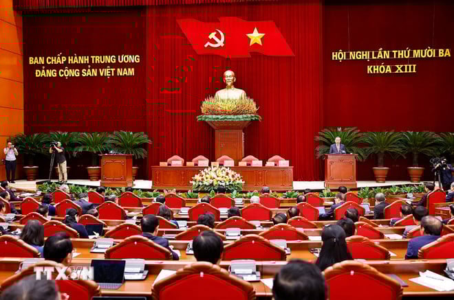 ttxvn-be-mac-ban-chap-hanh-trung-uong-dang-13-10.jpg