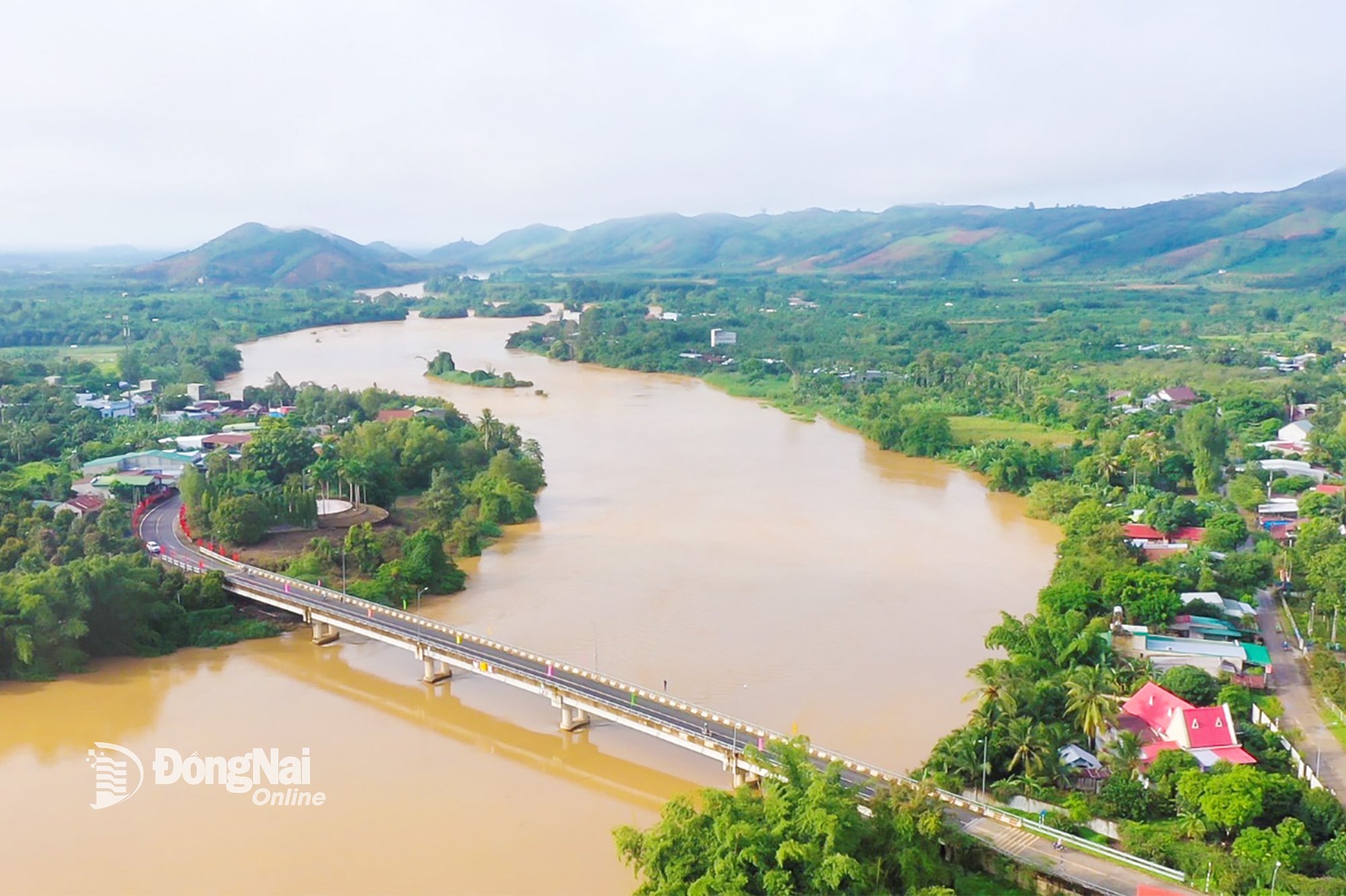 ស្ពានតាឡី ដែលជាគម្រោងបើកទ្វារឆ្ពោះទៅរកការតភ្ជាប់ និងការអភិវឌ្ឍន៍សេដ្ឋកិច្ចក្នុងតំបន់។ រូបថត៖ Dang Hung