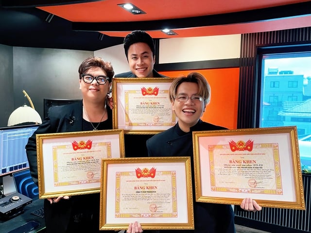 DTAP ได้รับใบประกาศเกียรติคุณจากคณะกรรมการกลางสหภาพเยาวชนคอมมิวนิสต์โฮจิมินห์ - ภาพที่ 1 DTAP được T.Ư Đoàn TNCS Hồ Chí Minh tặng bằng khen- Ảnh 1.
