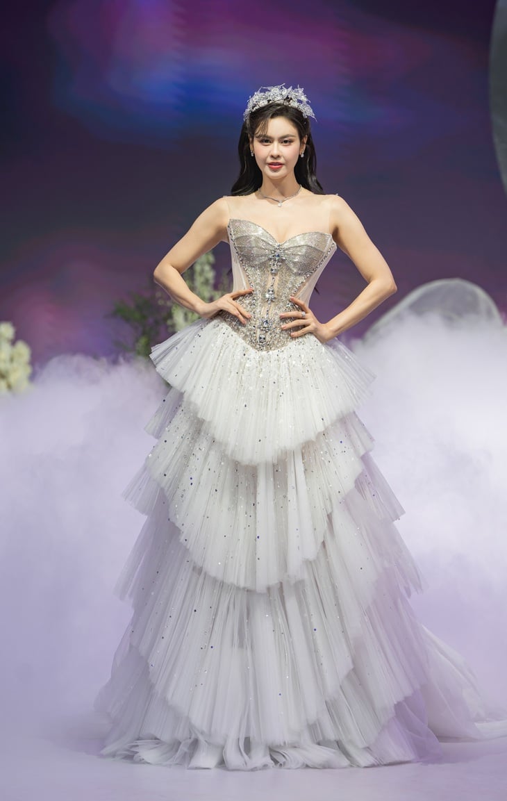 „Die schönste Frau der Philippinen“ Marian Rivera wird eine vietnamesische Braut – Foto 5. Marian Rivera - Ảnh 4.