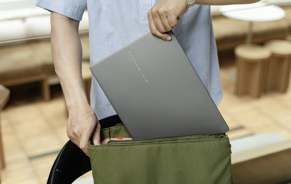 Cách lựa chọn chiếc laptop để học tốt trong suốt 4 năm đại học - 1