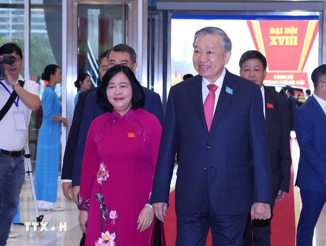 ttxvn-khai-mac-dai-hoi-dang-bo-thanh-pho-ha-noi-tong-bi-thu-2.jpg