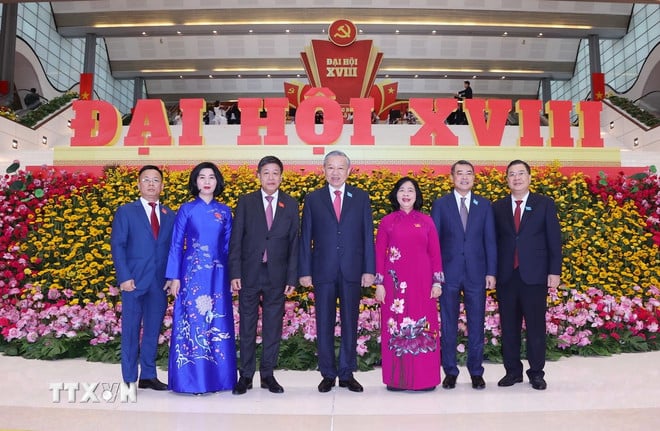 ttxvn-khai-mac-dai-hoi-dang-bo-thanh-pho-ha-noi-tong-bi-thu-1.jpg