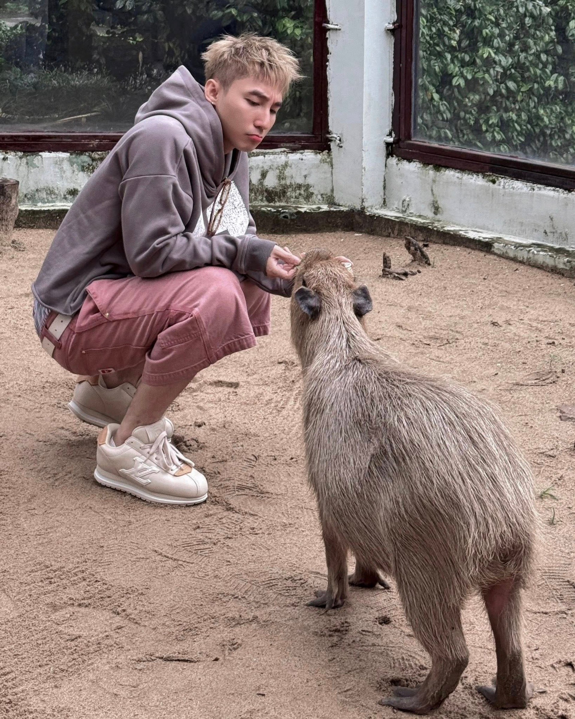 Lär dig av Son Tung M-TP, checka in på heta turistmål i Vietnam - 1