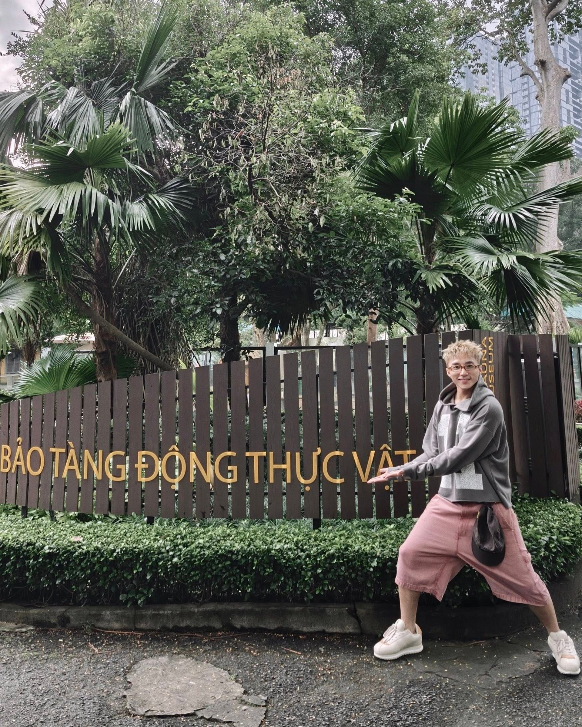 Lär dig av Son Tung M-TP, checka in på heta turistmål i Vietnam - 2