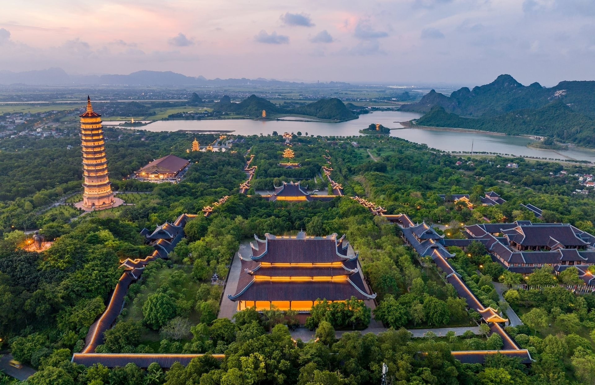 Ninh Bình tỏa sáng trên bản đồ du lịch thế giới