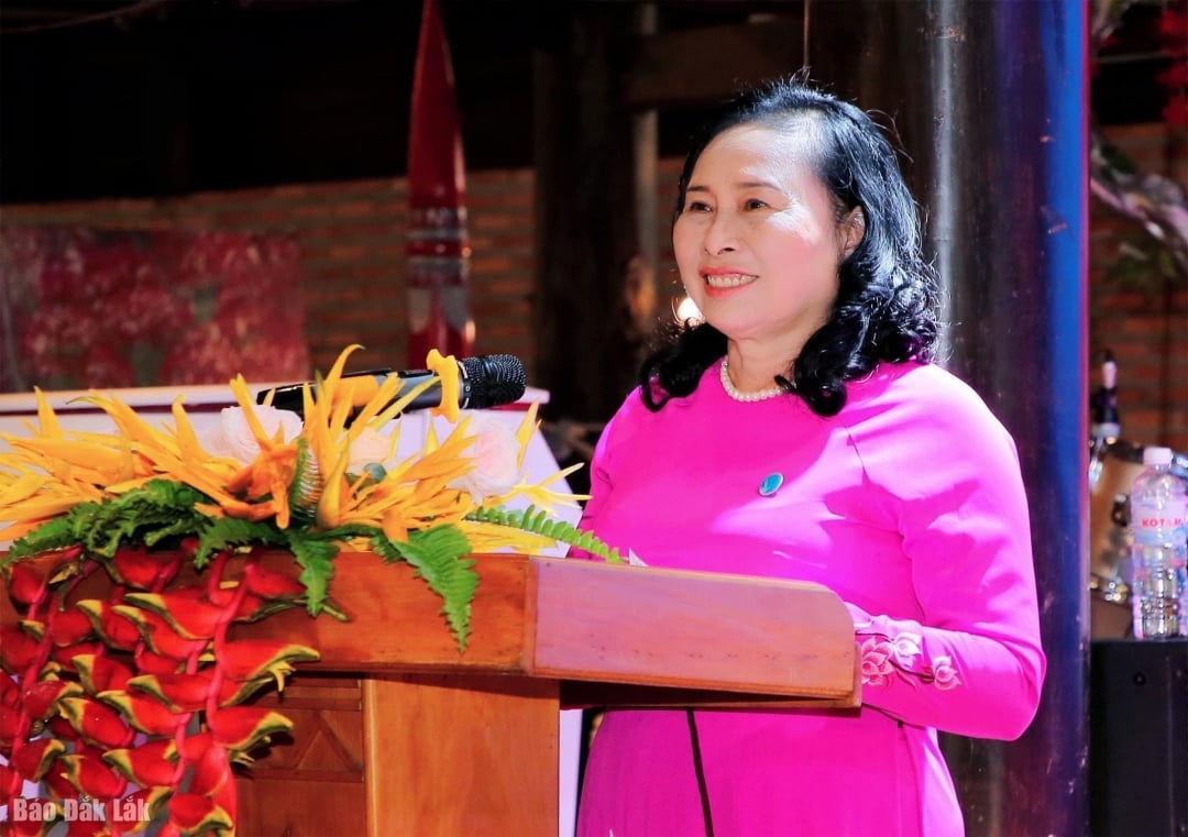 Paní Nguyen Thi Ngoc Anh.