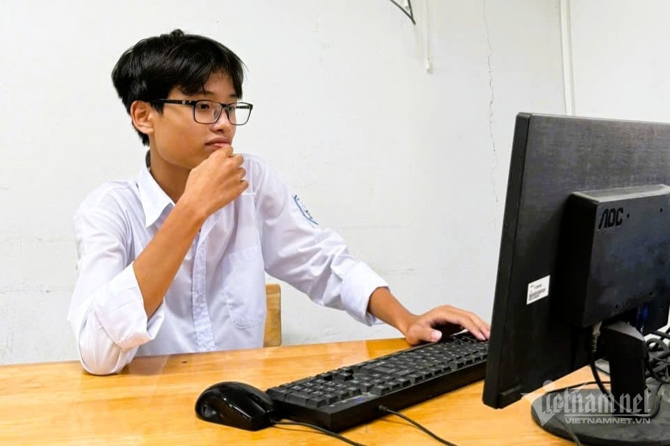 W-Ho Nhat Hoa ១.jpg