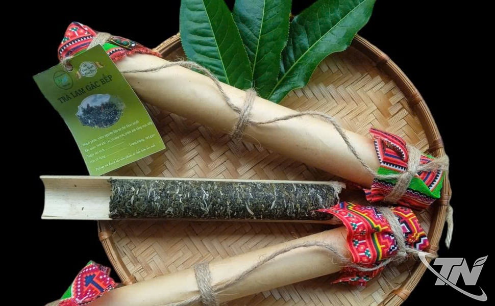 Produits de thé Lam grillés de Mme Dang Thi Dat.