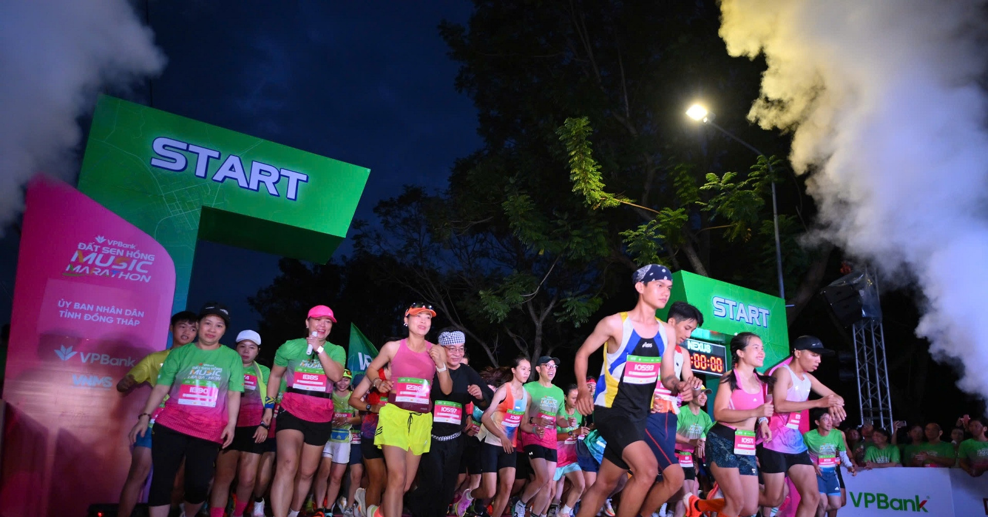 FE CREDIT truyền cảm hứng ‘sống khỏe - tài chính chủ động’