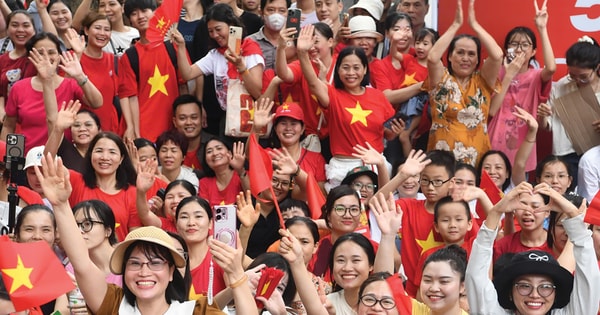 Định vị giá trị Hà Nội trong kỷ nguyên mới bằng chỉ số hạnh phúc của người dân