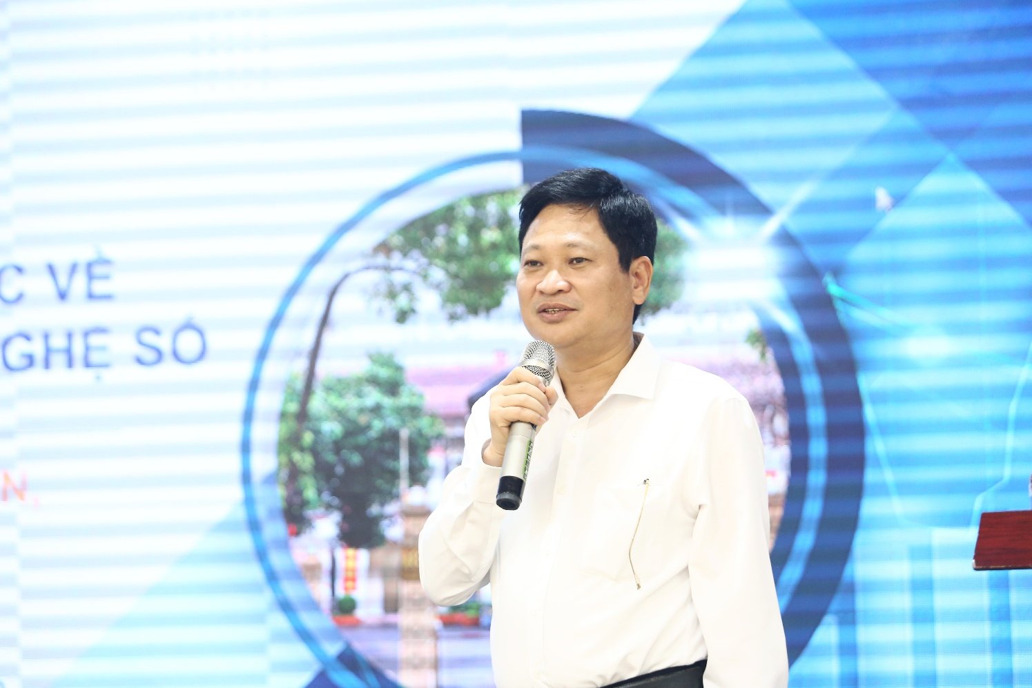 Ngành KH&CN giữ vai trò trung tâm trong tăng trưởng mới: Bứt phá với chuyển đổi số và đổi mới sáng tạo ở địa phương- Ảnh 3.