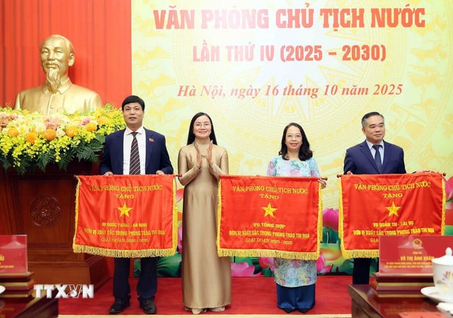 ttxvn-dai-hoi-thi-dua-yeu-nuoc-van-phong-chu-tich-nuoc-3.jpg