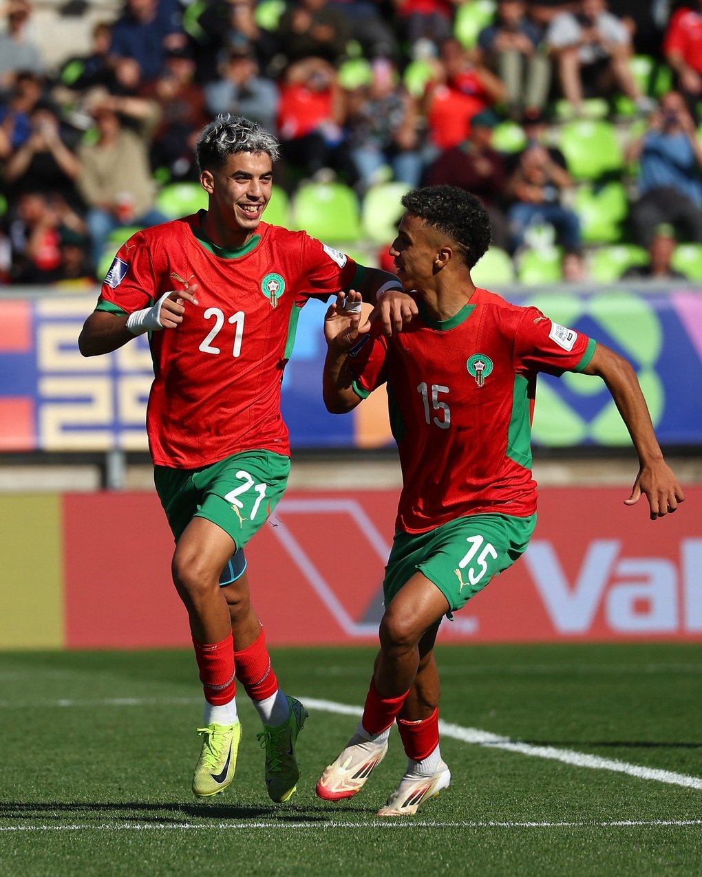 Xác định hai đội vào chung kết World Cup U20 - 2