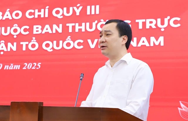 MTTQ Việt Nam tạo điều kiện thuận lợi nhất để phát huy vai trò của báo chí- Ảnh 2. MTTQ Việt Nam tạo điều kiện thuận lợi nhất để phát huy vai trò của báo chí- Ảnh 2.