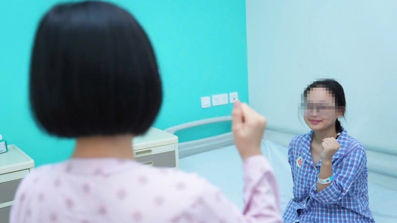 Mãe e filho se recuperaram após cirurgia.