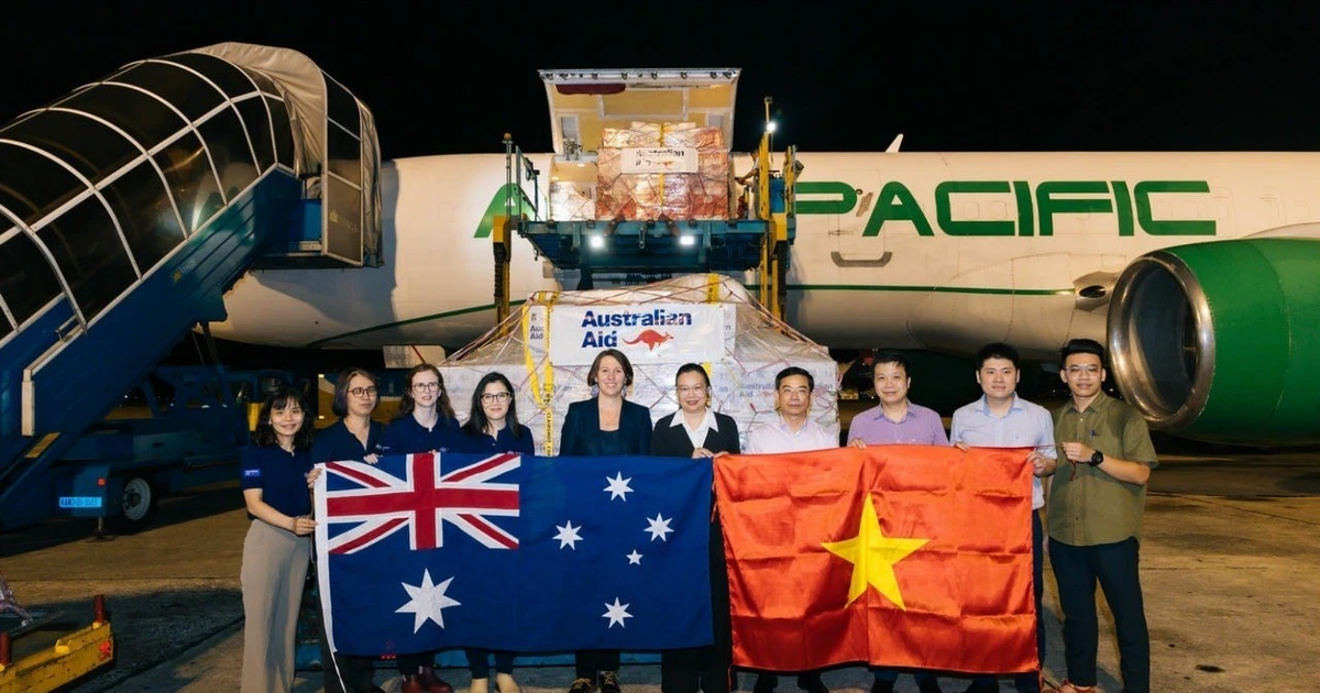 Australia cam kết hỗ trợ Việt Nam 3 triệu đô la Úc khắc phục hậu quả bão lụt