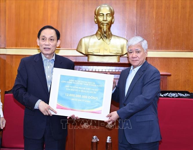 ចំណងជើងរូបថត