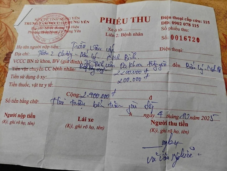 Đưa mẹ hấp hối từ bệnh viện về nhà chỉ 12km, xe cấp cứu thu 2,4 triệu đồng - Ảnh 1.