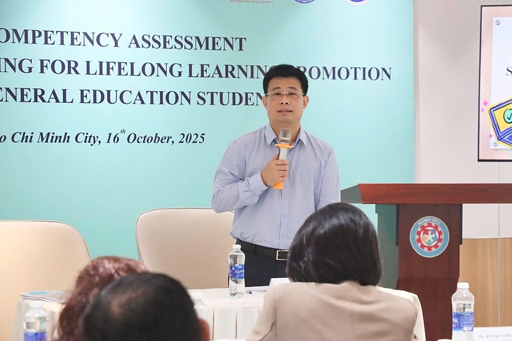 Anwendung von KI bei der Beurteilung der Fähigkeiten von Schülern und der Berufsberatung – Foto 2. Ứng dụng AI trong đánh giá năng lực, hướng nghiệp cho học sinh - Ảnh 2.