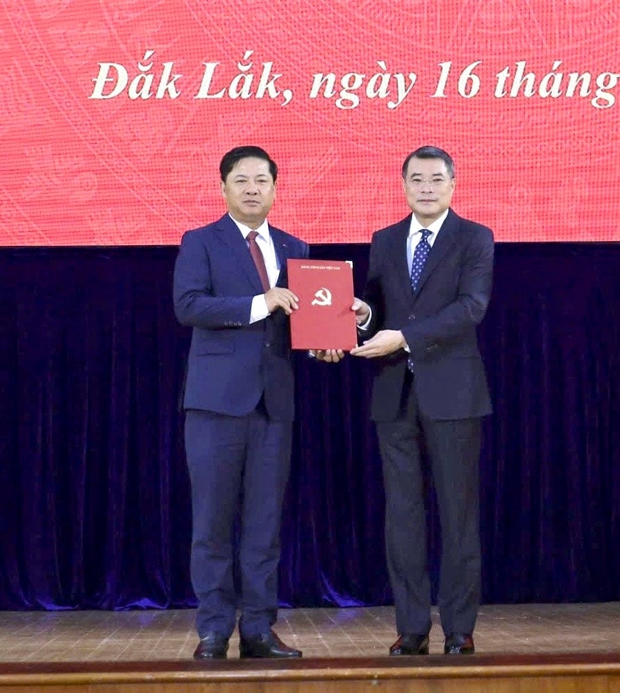 1j7lvfsur_3dteah(2).jpeg